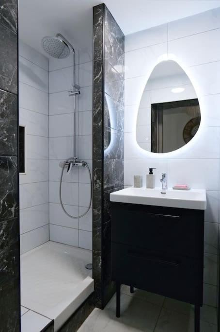 Le Cocon Capestanais Apartment กาเปสตอง ภายนอก รูปภาพ